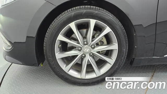 Hyundai Grandeur 2014 thumb 5