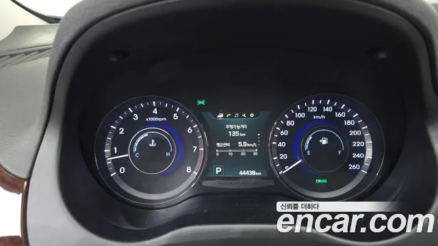 Hyundai Grandeur 2014 thumb 8