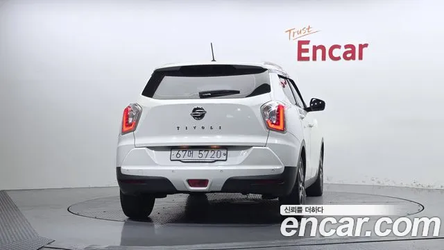 KG_Mobility_Ssangyong TIBOLI 2015 thumb 4