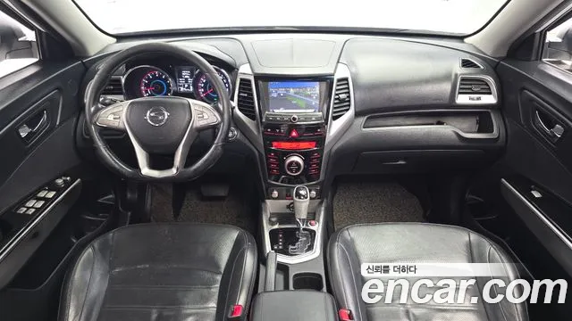 KG_Mobility_Ssangyong TIBOLI 2015 thumb 7