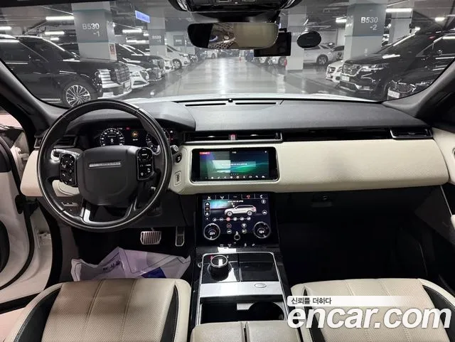 Land Rover Range Rover Velar 2018 thumb 7