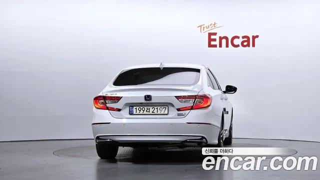 Honda Accord 2022 thumb 4