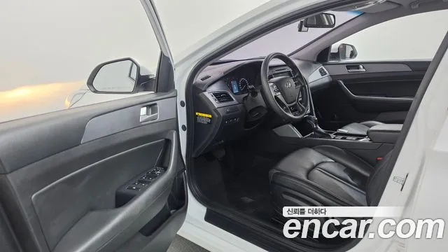 Hyundai Sonata 2017 thumb 10