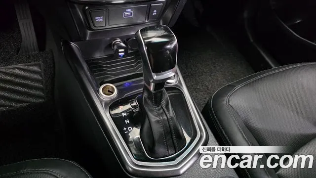 KG_Mobility_Ssangyong TIBOLI 2020 thumb 8