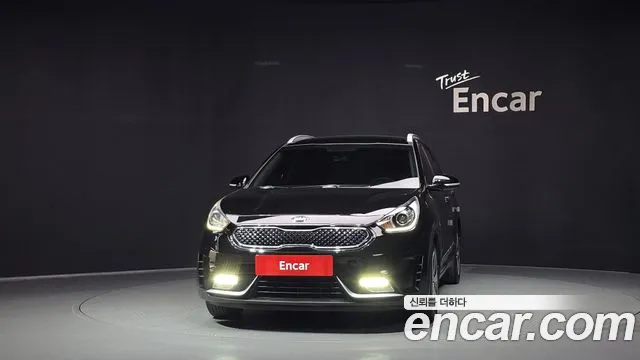 Kia Niro 2017 thumb 3