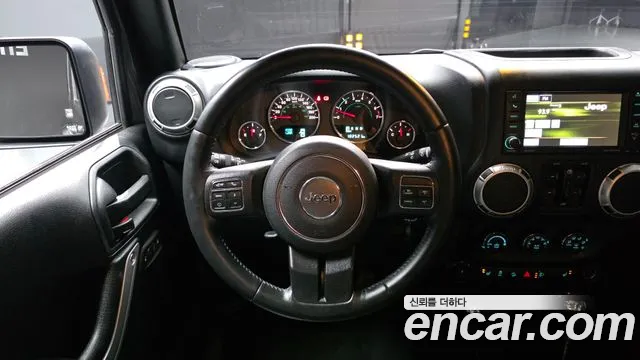 Jeep Wrangler 2017 thumb 12