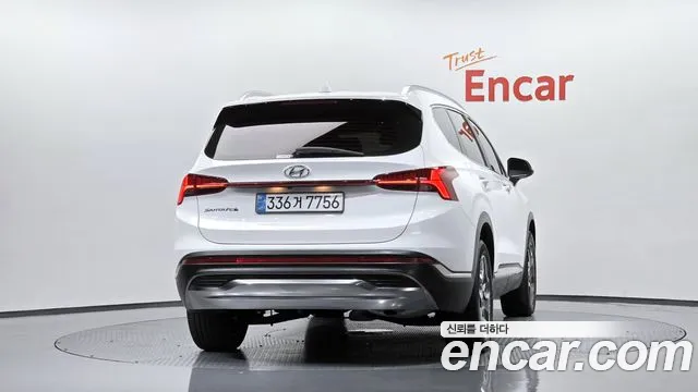 Hyundai Santa Fe 2023 thumb 4