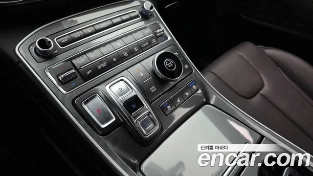 Hyundai Santa Fe 2023 thumb 9