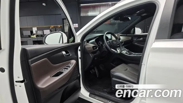 Hyundai Santa Fe 2023 thumb 10