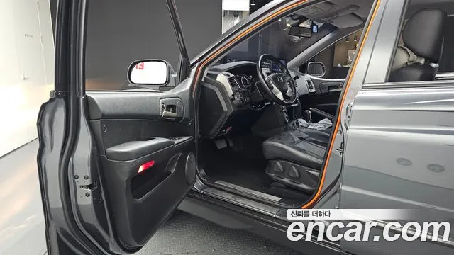 KG_Mobility_Ssangyong KORANDO 2017 thumb 10