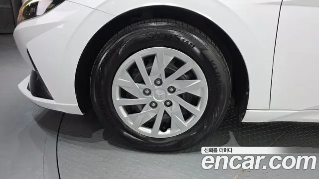 Hyundai Avante 2021 thumb 5