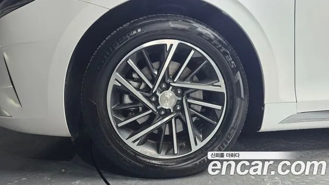 Hyundai Grandeur 2022 thumb 4