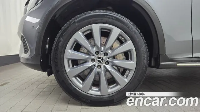Mercedes-Benz GLC 2019 thumb 5