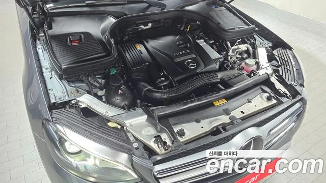 Mercedes-Benz GLC 2019 thumb 6