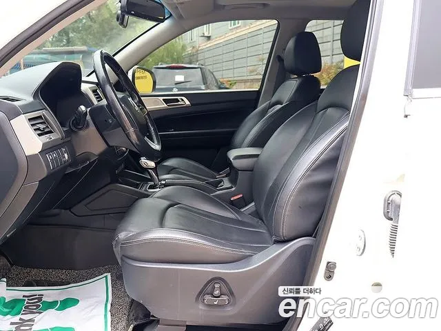 KG_Mobility_Ssangyong Rexton 2018 thumb 10