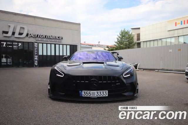 Mercedes-Benz AMG GT 2016 thumb 2