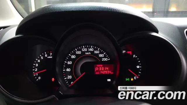 Kia Ray 2015 thumb 8