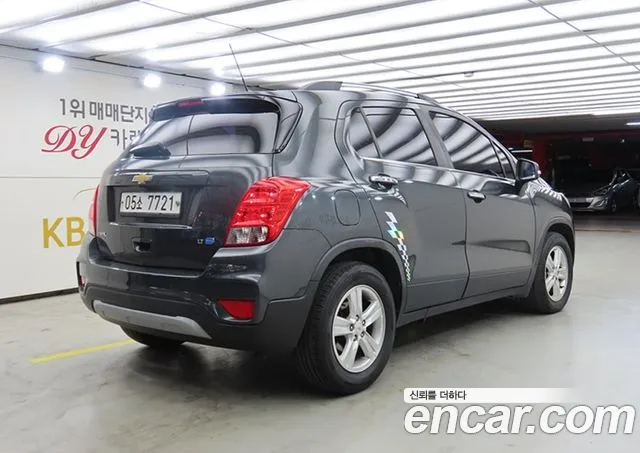 ChevroletGMDaewoo Tracker 2017 thumb 4