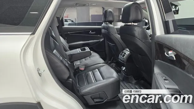 Kia Sorento 2016 thumb 11