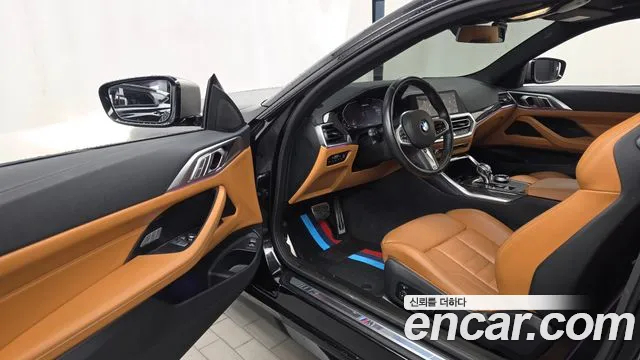 BMW 4-Series 2022 thumb 10