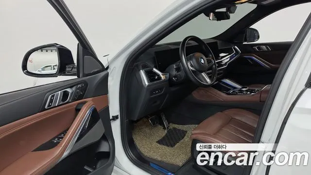 BMW X6 2023 thumb 10