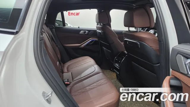 BMW X6 2023 thumb 11