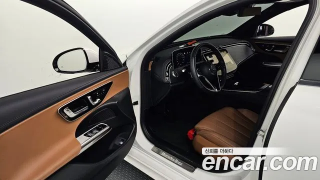Mercedes-Benz E-Класс 2025 thumb 10