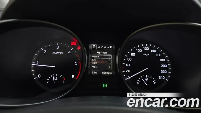 Hyundai Santa Fe 2018 thumb 8