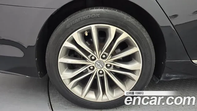 Hyundai Genesis 2014 thumb 5