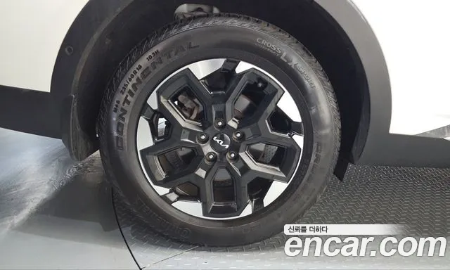Kia Sorento 2023 thumb 5