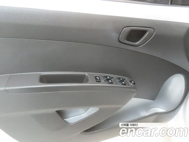 ChevroletGMDaewoo Spark 2014 thumb 10