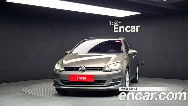Volkswagen Golf Sportsvan 2016 thumb 3