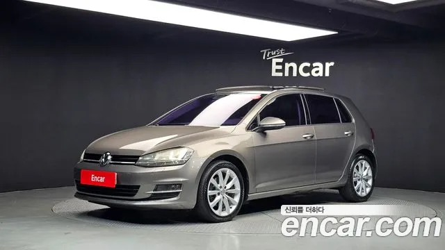 Volkswagen Golf Sportsvan 2016 thumb 12
