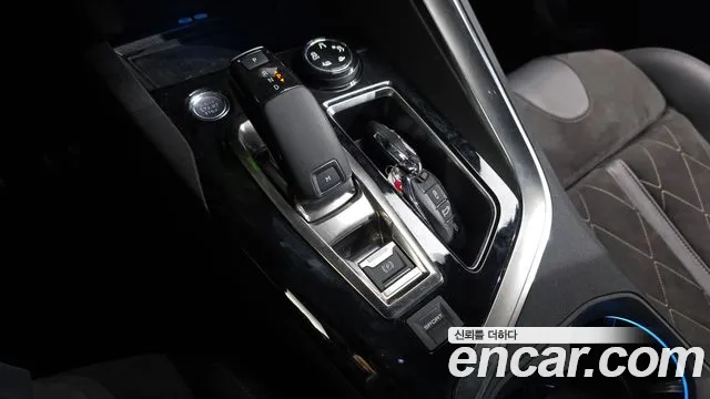 Peugeot 3008 2020 thumb 8