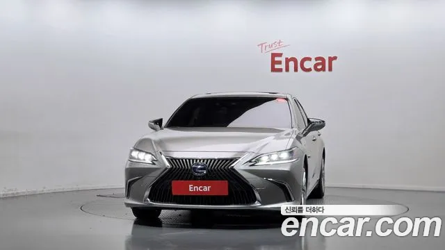 Lexus ES 2019 thumb 3