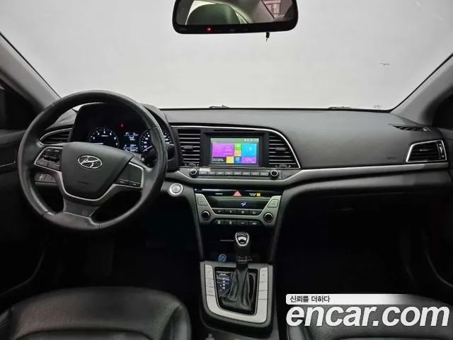 Hyundai Avante 2016 thumb 6
