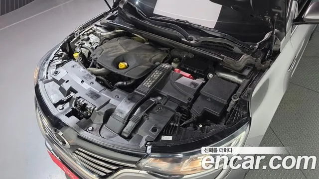 Renault-KoreaSamsung Megane 2016 thumb 6