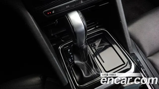 Renault-KoreaSamsung Megane 2016 thumb 9
