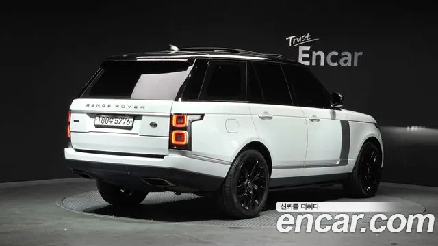 Land Rover Range Rover 2019 thumb 2