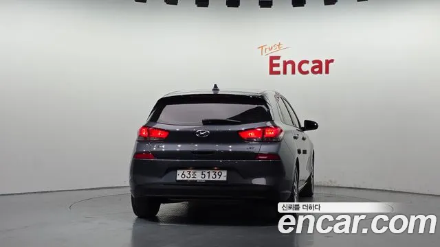 Hyundai i30 2019 thumb 4