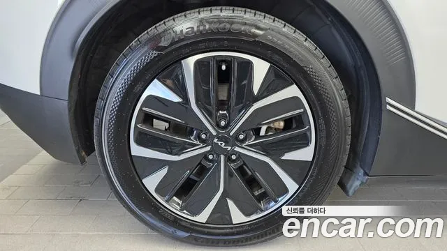 Kia EV6 2022 thumb 5