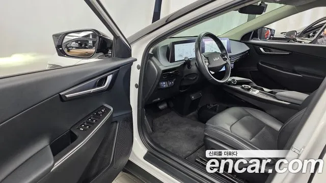 Kia EV6 2022 thumb 10