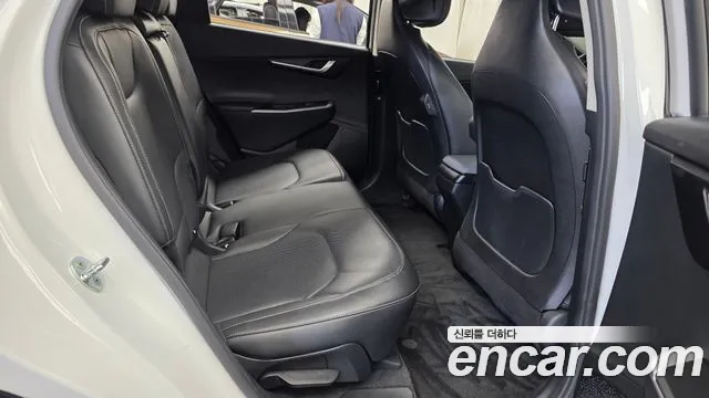 Kia EV6 2022 thumb 11
