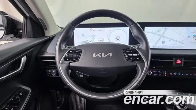 Kia EV6 2022 thumb 12