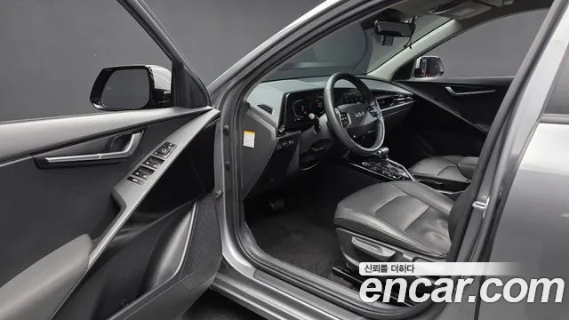 Kia Niro 2022 thumb 10