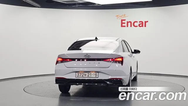 Hyundai Avante 2021 thumb 4