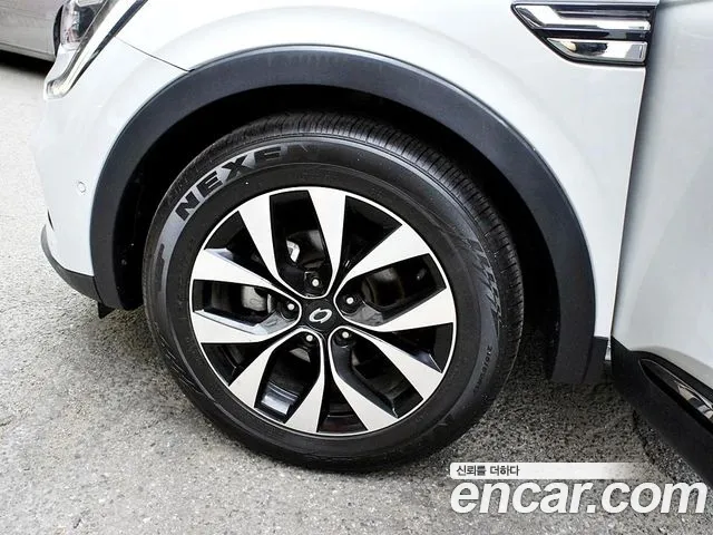 Renault-KoreaSamsung Arkana 2022 thumb 2