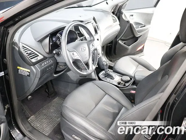 Hyundai Santa Fe 2015 thumb 10