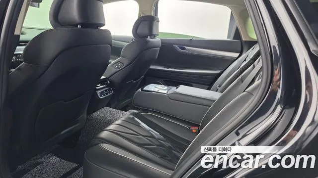 Genesis G80 2022 thumb 11