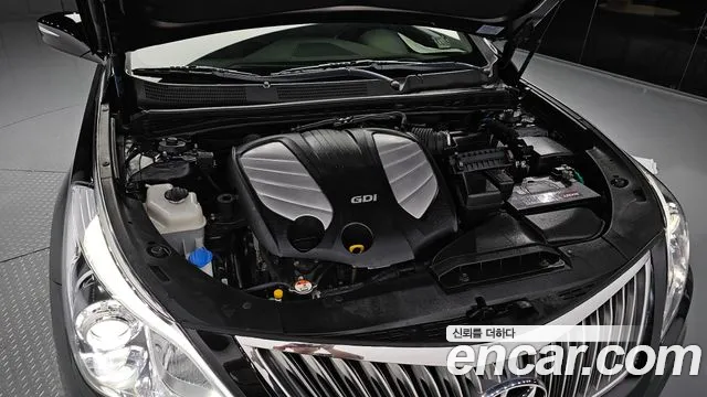 Hyundai Grandeur 2015 thumb 5